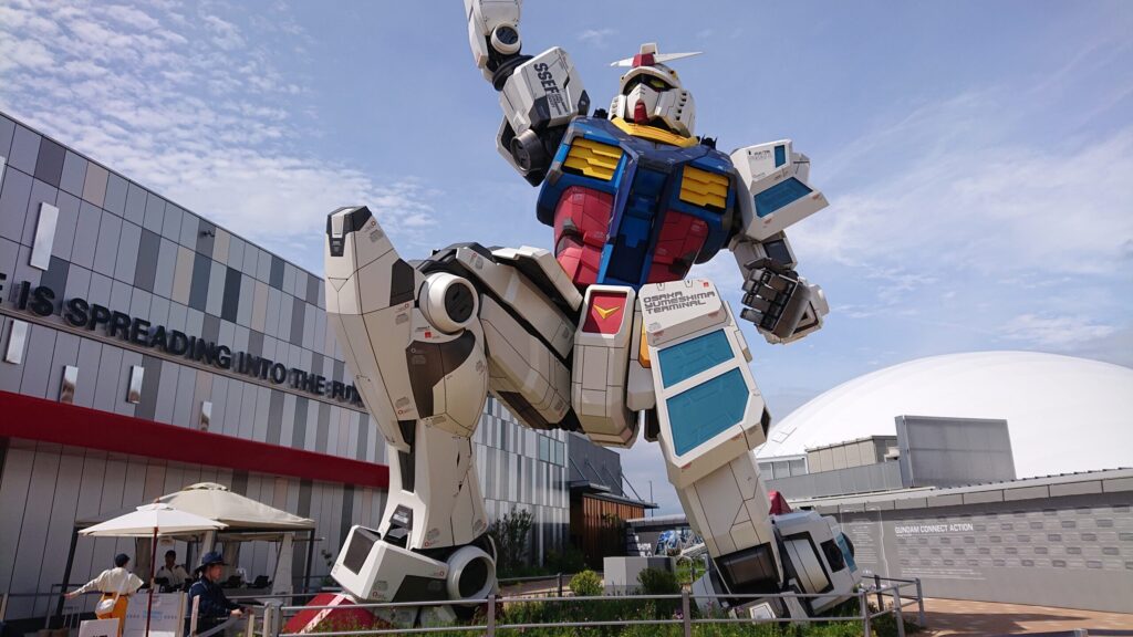 万博会場での巨大ガンダム