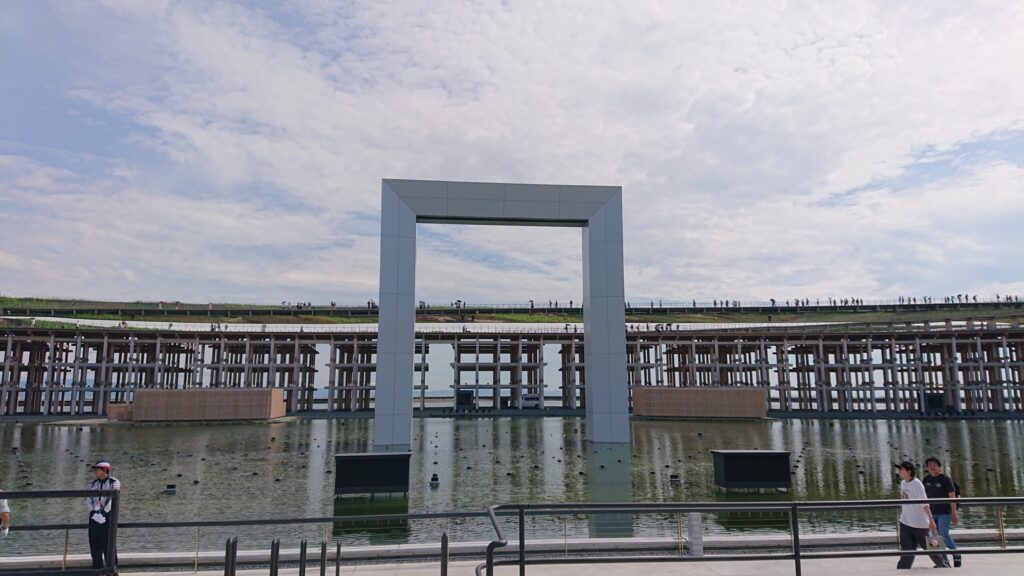 万博会場水の広場