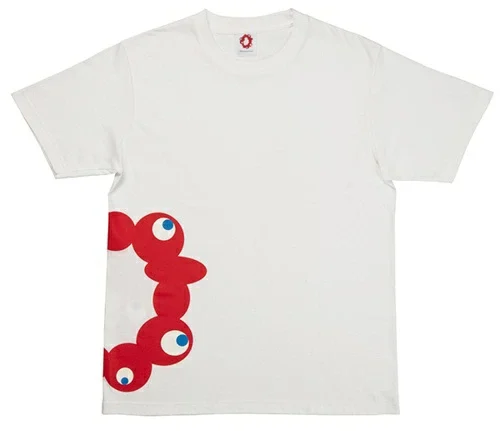 万博ロゴが右下に半分だけ見えるTシャツ