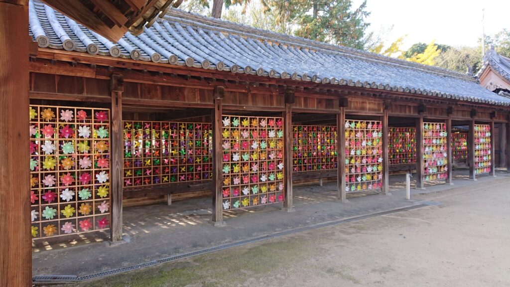 かざぐるま回廊全景