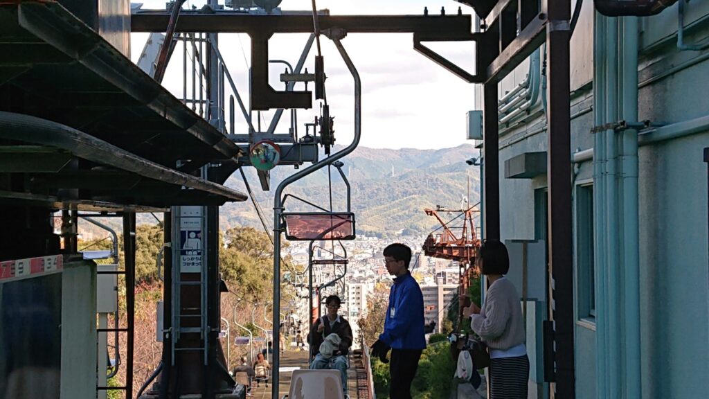 リフト乗降の様子