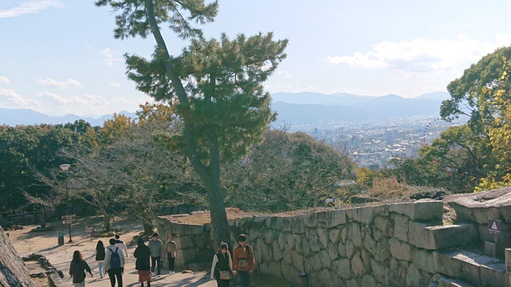 本丸広場からの眺望その３