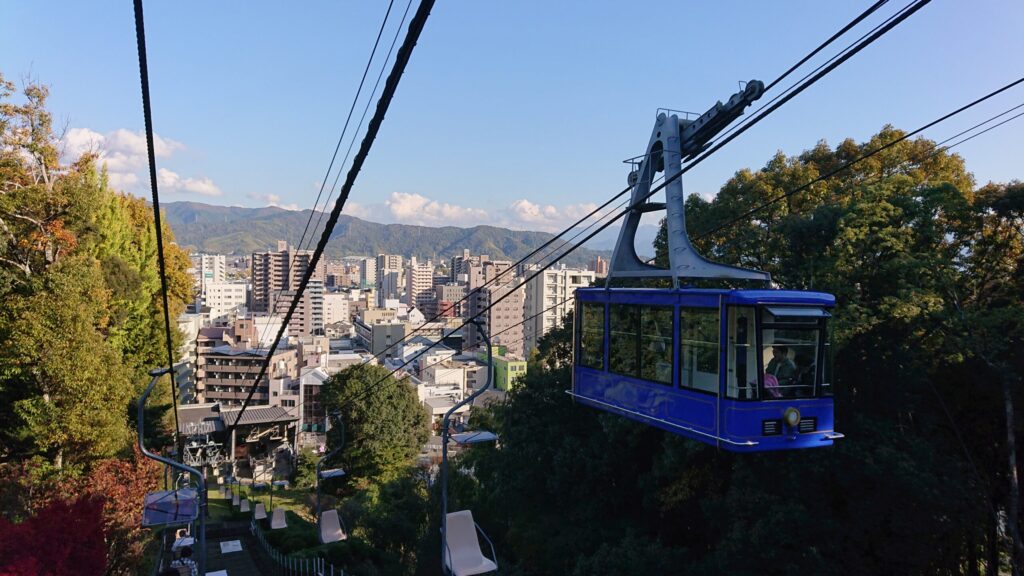 リフトから見下ろす絶景