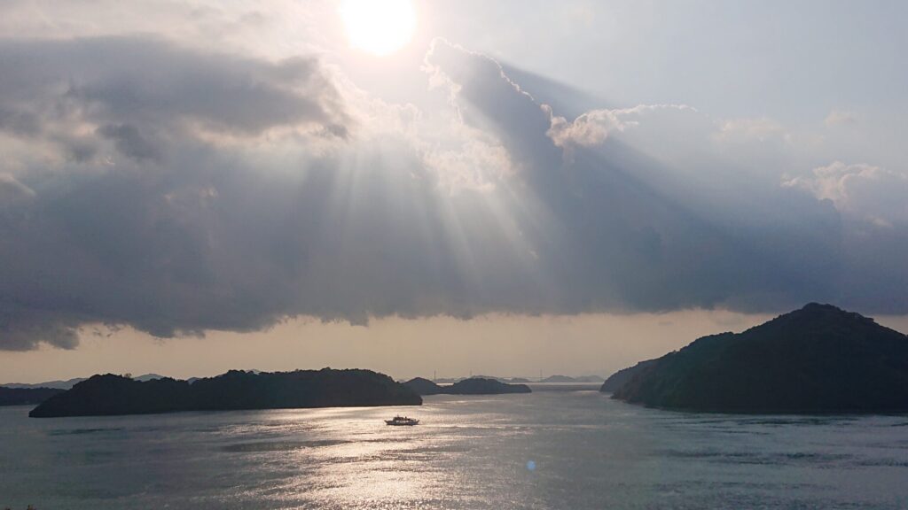 テラスから見る海と島々その3