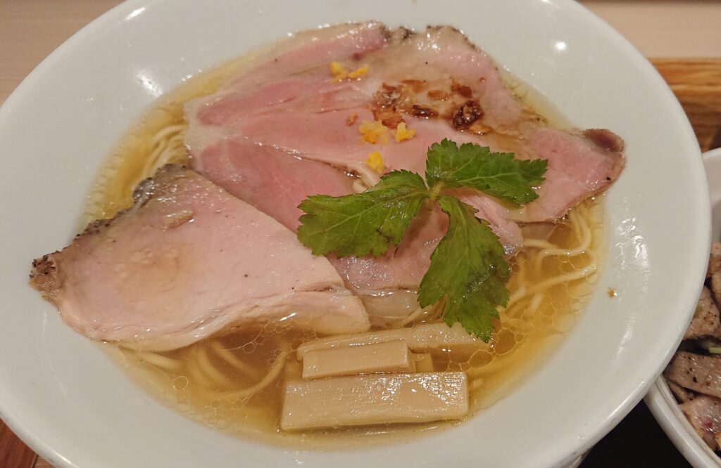 【黄金貝ラーメン】の画像
なにわ麺次郎 然 