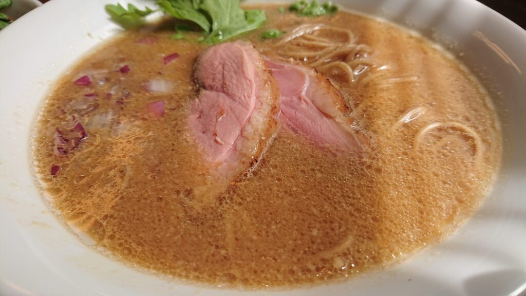 【鴨白湯そば】の画像
麺麓