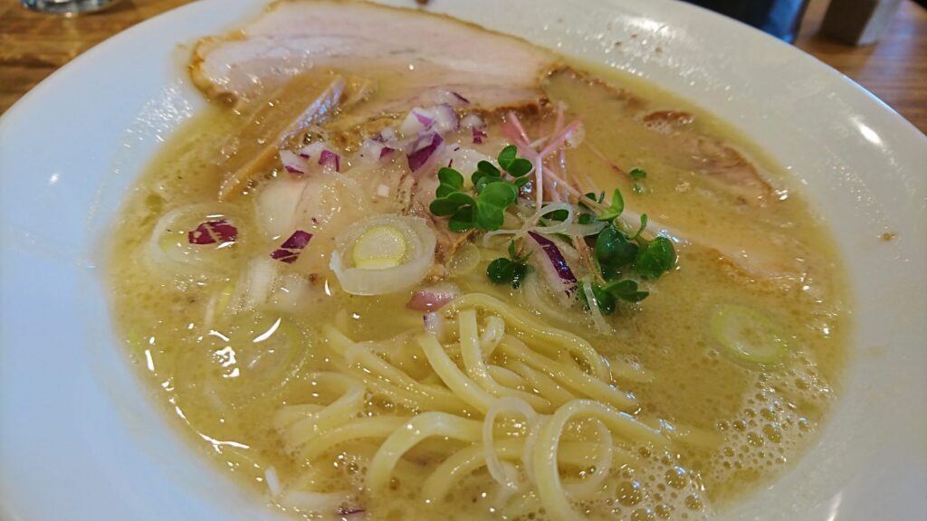 【ニューヨークソルト】の画像
ラーメン NewYork × NewYork