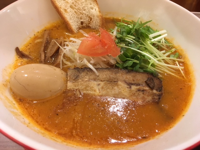 【濃厚海老ラーメン】の画像
海老鶏麺蔵