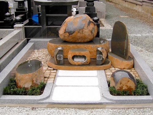 伊達冠石のお墓