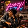 夜、部屋の中で音楽を聴く男性